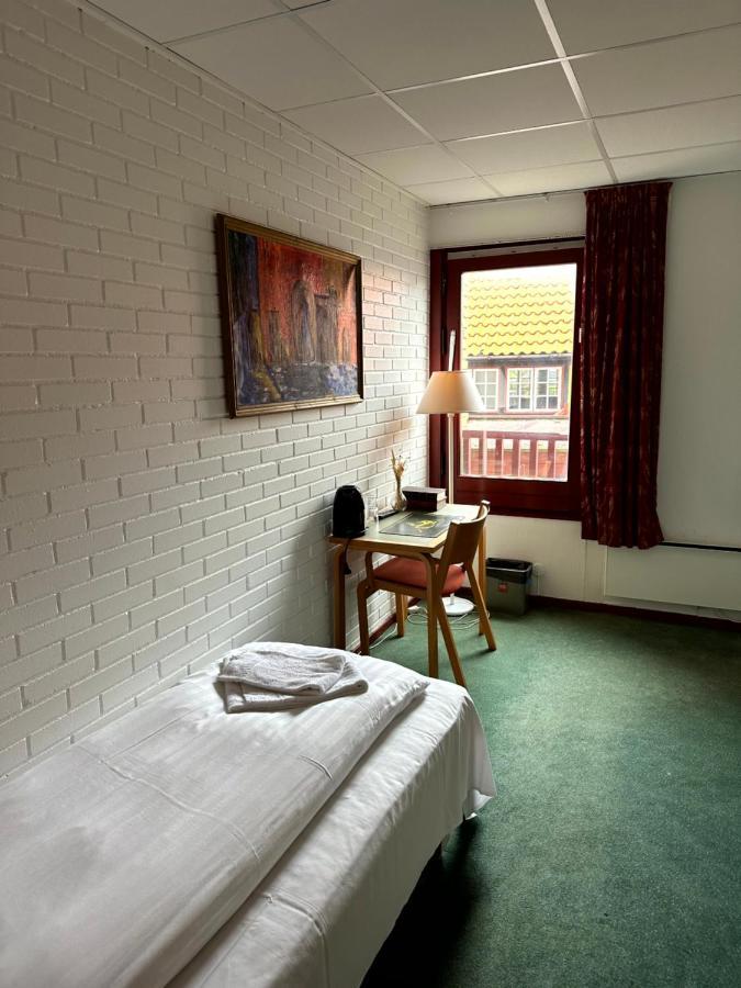 Hotel Hundested Bagian luar foto